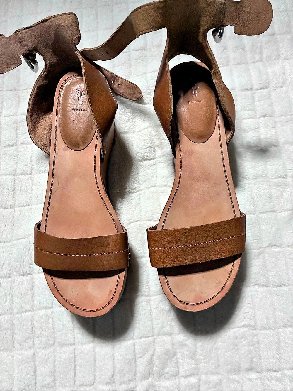 Frye wedge sandals Brown Leather US 7